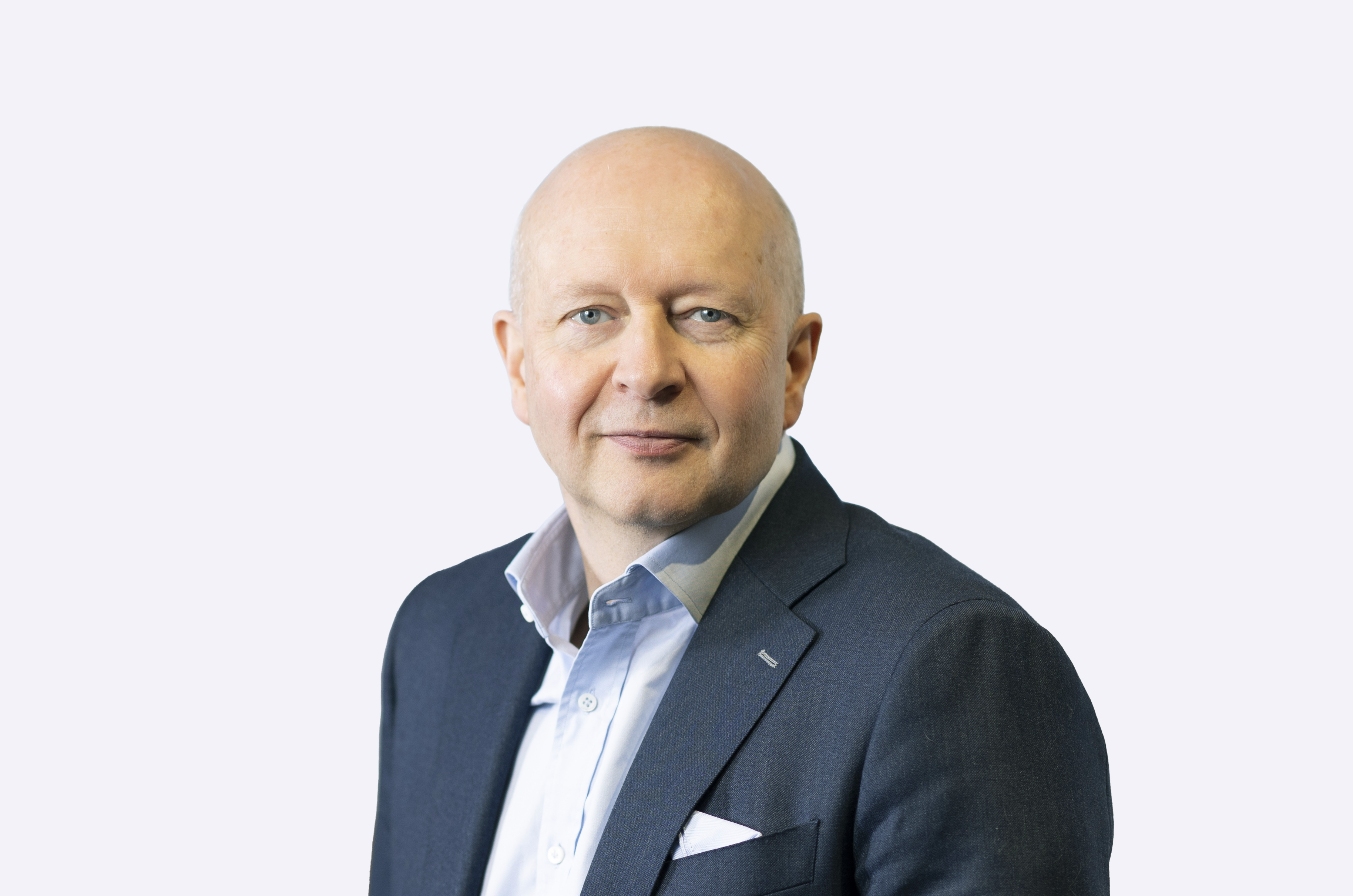 Carl Trowell_CROP_NEW_Adjust.jpg